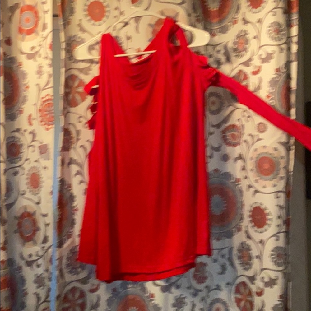 NWOT Red dual peep shoulder long sleeve shirt